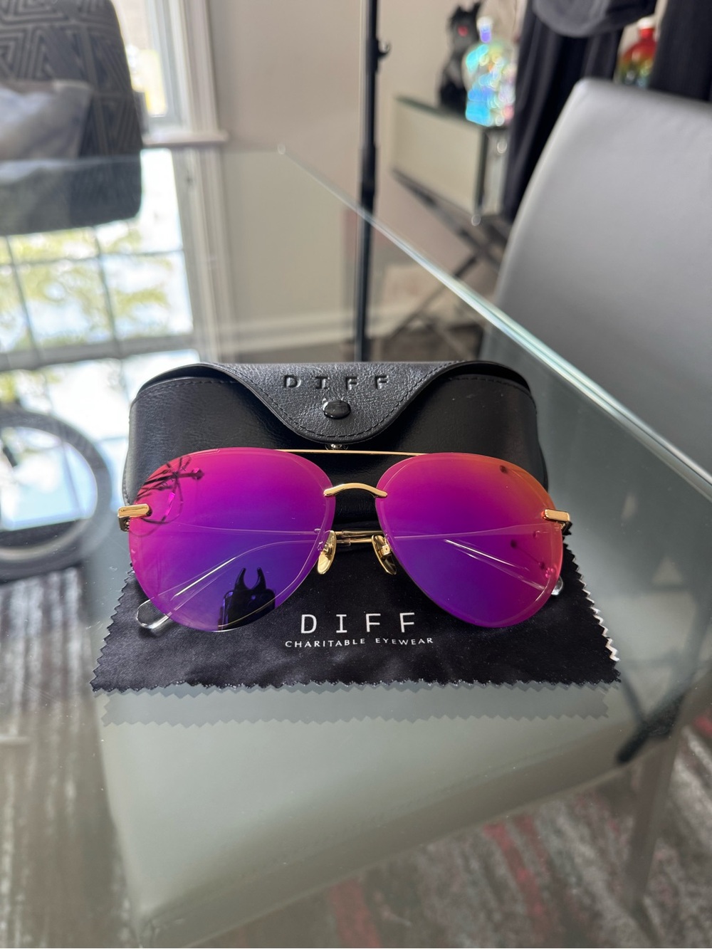 DIFF Lenox Sunglasses - Pink Mirror Lenses